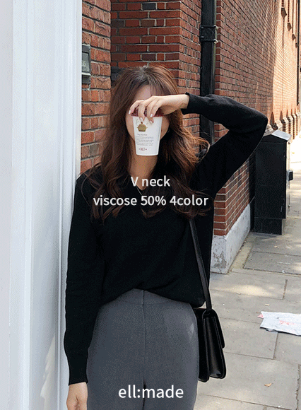 [another leeds] 비스코스 브이넥 knit (viscose 50%)